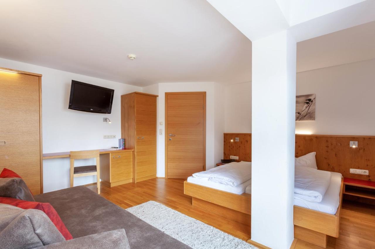 Apart-Hotel Alpinsonnenresidenz Фис Экстерьер фото